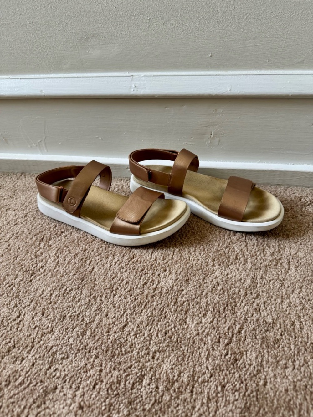 Women's Comfort Adjustable Leather Sandals size 10